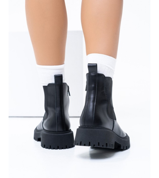 Черные высокие челси на меху