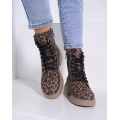 Кожаные демисезонные ботинки с леопардовым принтом