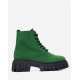 Замшевые демисезонные ботинки зеленого цвета