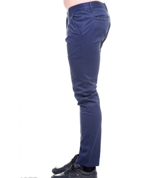 Синие зауженные мужские брюки