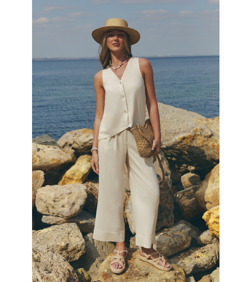 Бежевые женские брюки укороченные Seventeen 2301.6400