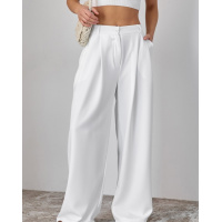 Молочные широкие брюки палаццо с защипами