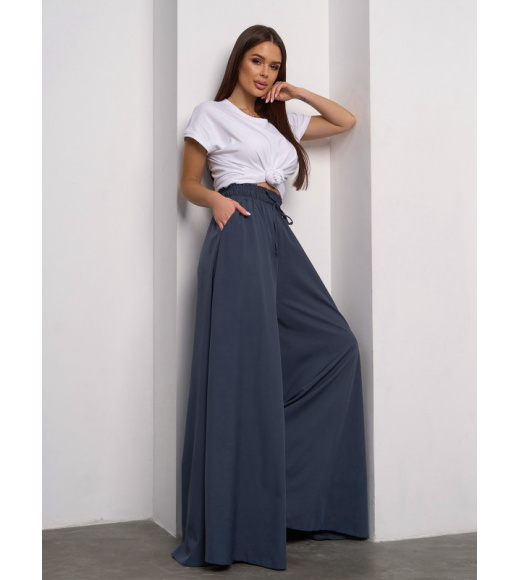 Темно-серые широкие брюки палаццо