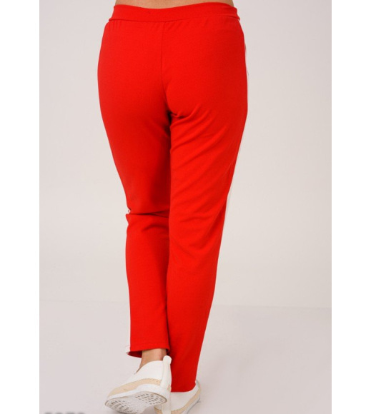 Червоні укорочені брюки з нешироким білим лампасом