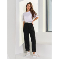 Черные вельветовые брюки бананы