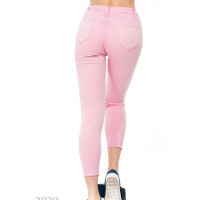 Рожеві укорочені джинси з прорізами на колінах