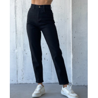 Черные однотонные джинсы Момы на байке