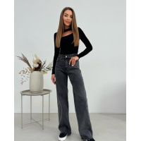 Серые прямые джинсы с бахромой