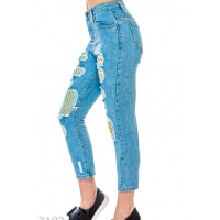 Рвані сині джинси зі вставками з кольорової неонової сітки