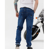 Синие классические джинсы с потертостями