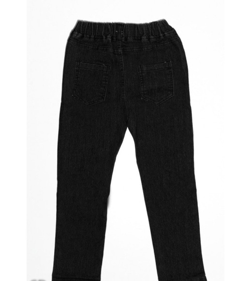 Черные однотонные рваные на коленках джинсы