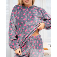 Серая махровая пижама с сердечками