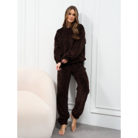 Темно-коричневая махровая пижама на эластичных манжетах