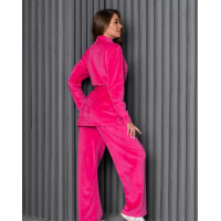 Розовая велюровая пижама с поясом