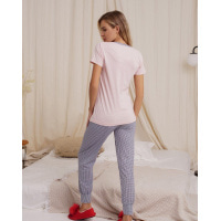 Розовая трикотажная брючная пижама с принтом