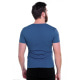 Синя футболка з об'ємним принтом та написами на грудях