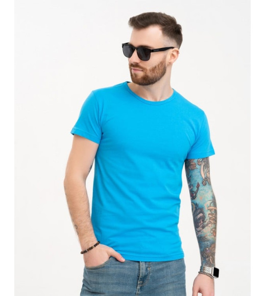 Світло-синя однотонна футболка із трикотажу