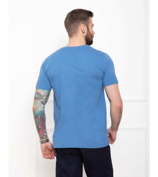 Синя трикотажна футболка з лаконічним написом