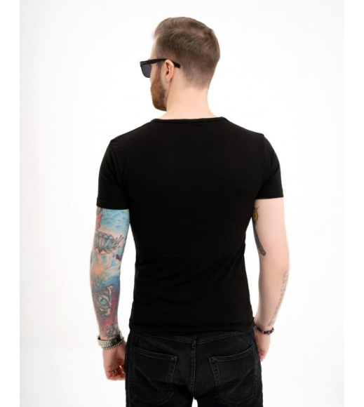 Чорна футболка з тонкої бавовни з принтом