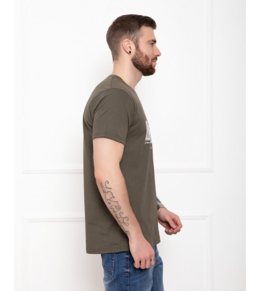 Трикотажна футболка кольору хакі з написами