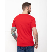 Хлопковая красная футболка с надписями