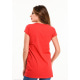 Красная длинная футболка с золотой звездой на груди