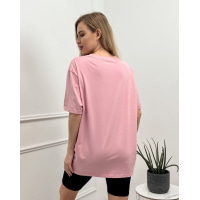 Розовая оверсайз футболка с молодежным принтом