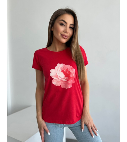 Красная хлопковая футболка с цветочным рисунком