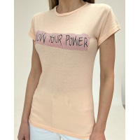 Жіноча футболка з трикотажу з написом