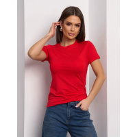 Облегающая футболка красного цвета