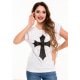 Біла футболка з чорним шкіряним хрестом на грудях
