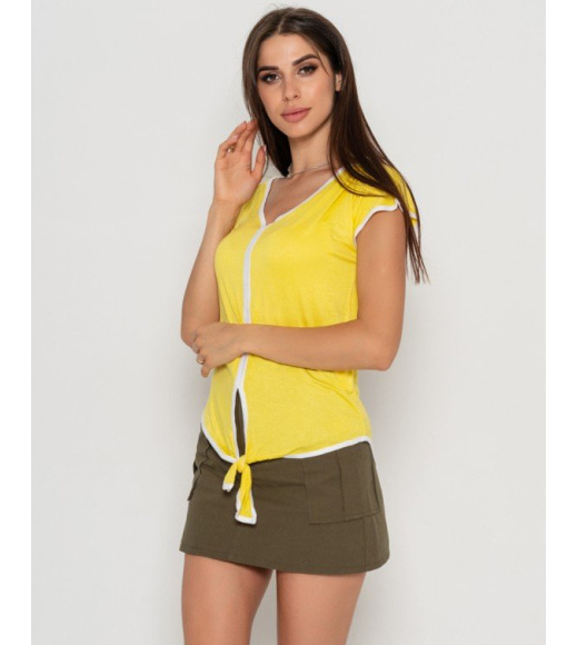 Жовта асиметрична футболка з кособейками