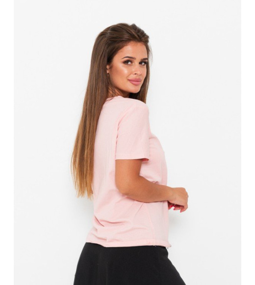 Розовая футболка с накатным принтом