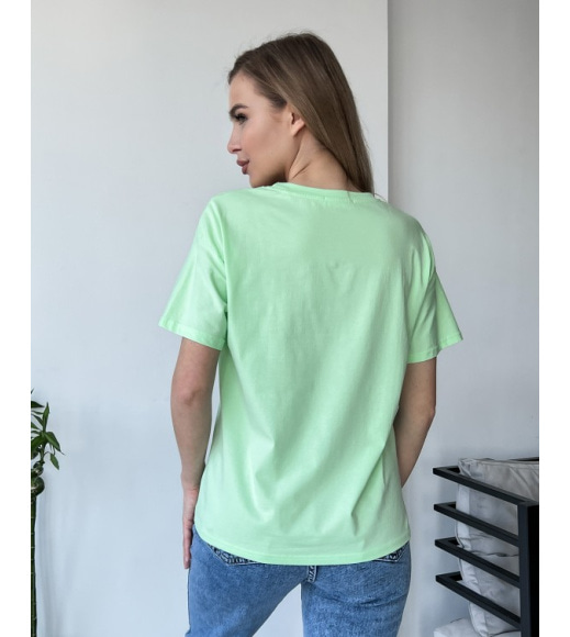 Салатова еластична футболка з написом
