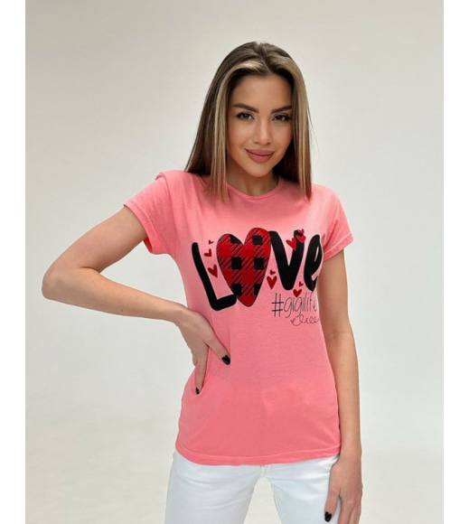 Коралова бавовняна футболка з принтом-сердечками та написами