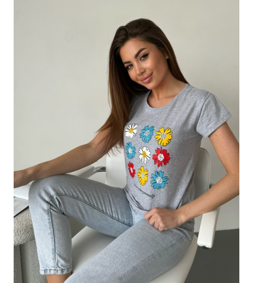 Сіра бавовняна футболка з кольоровим квітковим малюнком
