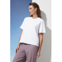 Белая женская летняя футболка Seventeen 2277.6355