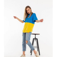 Жовто-блакитна трикотажна футболка