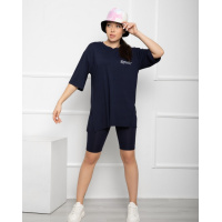 Синяя свободная футболка с разрезами