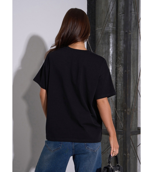 Черная свободная футболка с надписью