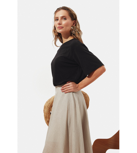 Черная женская летняя футболка Seventeen 2277.6366