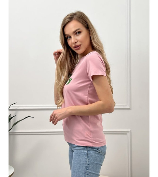 Розовая футболка с ярким принтом