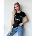 Чорна бавовняна футболка з кішечкою