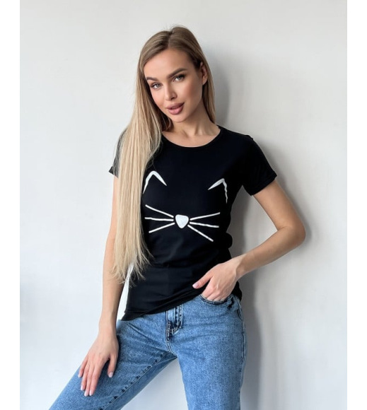 Чорна бавовняна футболка з кішечкою