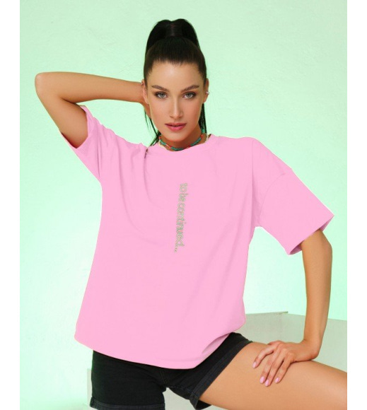 Розовая трикотажная футболка с вышитой надписью