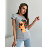 Серая хлопковая футболка с ярким рисунком