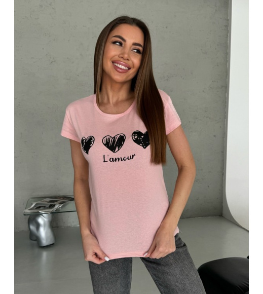 Розовая трикотажная футболка с сердечками и надписью