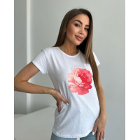 Белая хлопковая футболка с цветочным рисунком