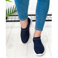 Синие кроссовки из фактурного текстиля