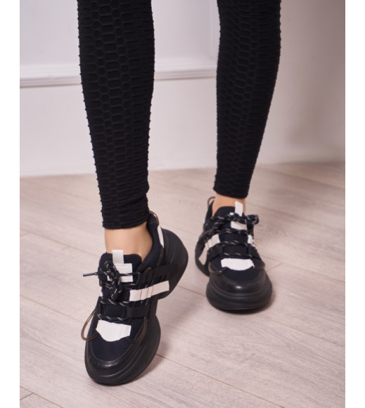 Чорні текстильні кросівки на платформі
